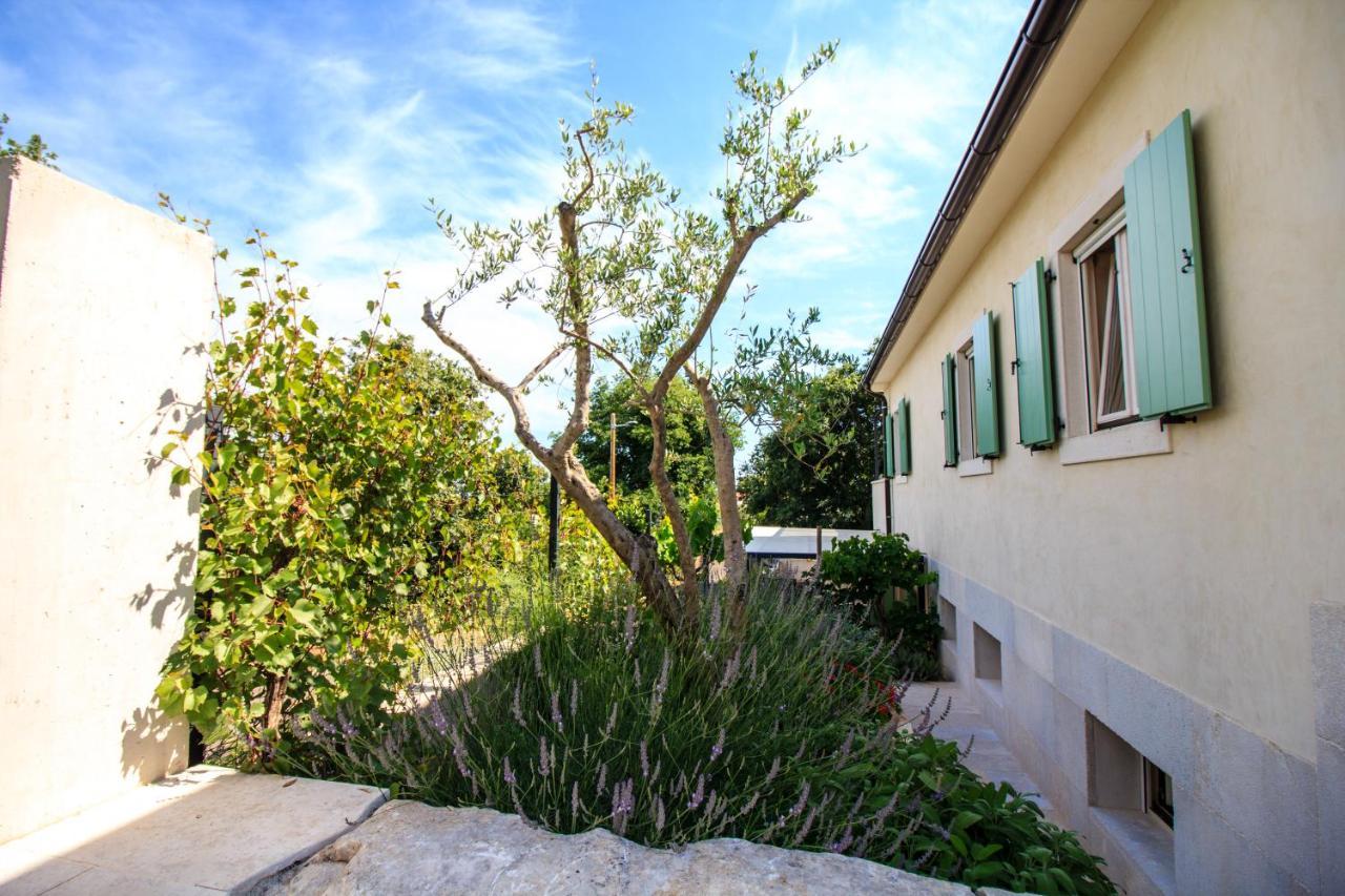 Holiday Home Mikula Krnica Exterior photo